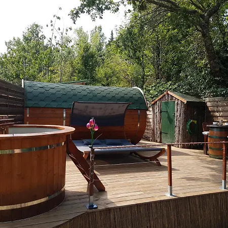 Il Fut Une Nuit Luxury tent Monclar-de-Quercy