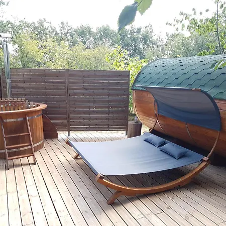 Il Fut Une Nuit Luxury tent